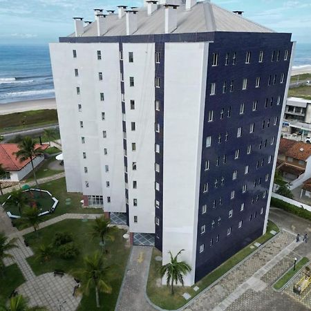 מטיניוס Apto Resort Cambuhy Frente Mar Piscina Academia מראה חיצוני תמונה
