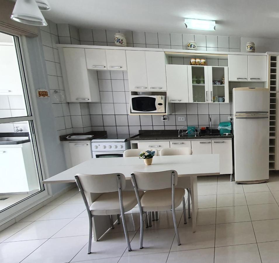 מטיניוס Apto Resort Cambuhy Frente Mar Piscina Academia מראה חיצוני תמונה