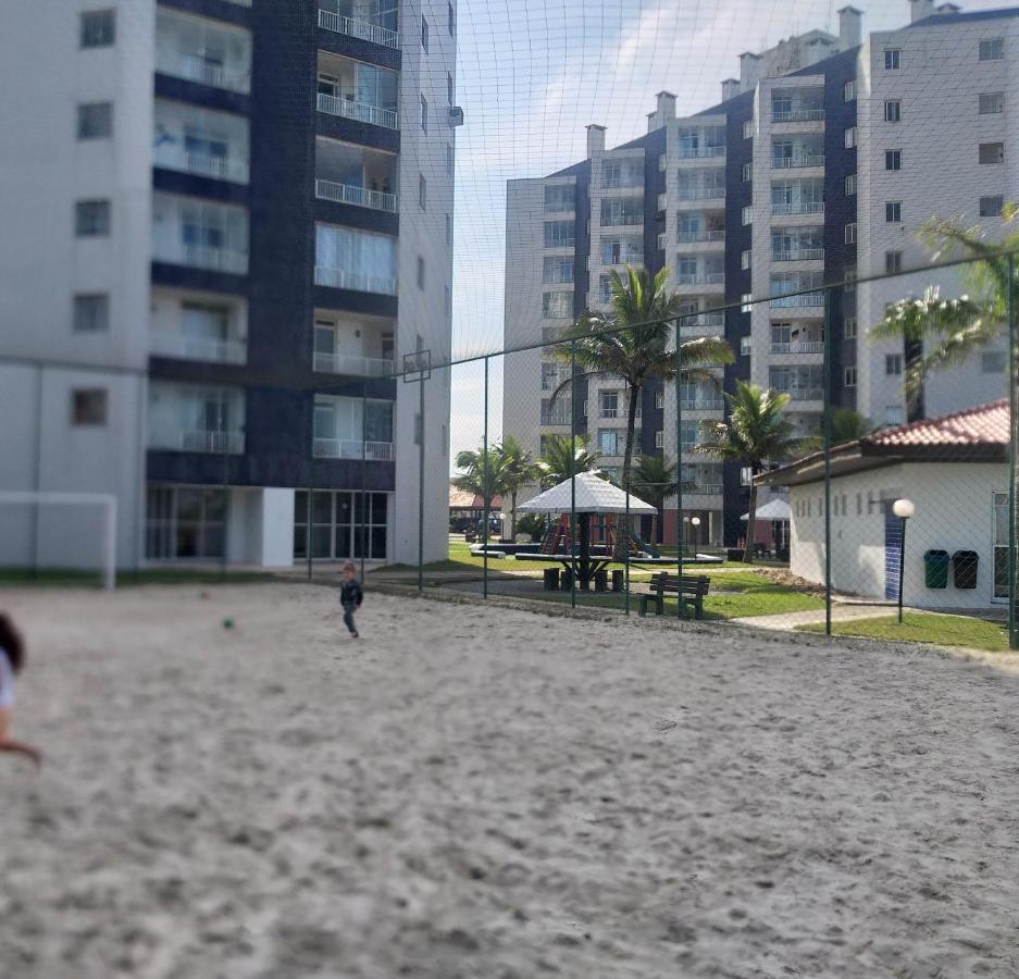 מטיניוס Apto Resort Cambuhy Frente Mar Piscina Academia מראה חיצוני תמונה